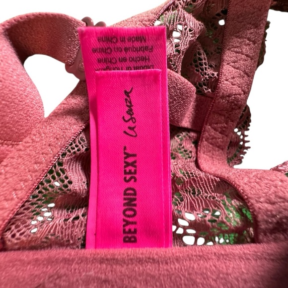 La Senza Beyond Sexy Bra 34DD Pink Lace Push Up Padded Front Close Underwire - Picture 5 of 7